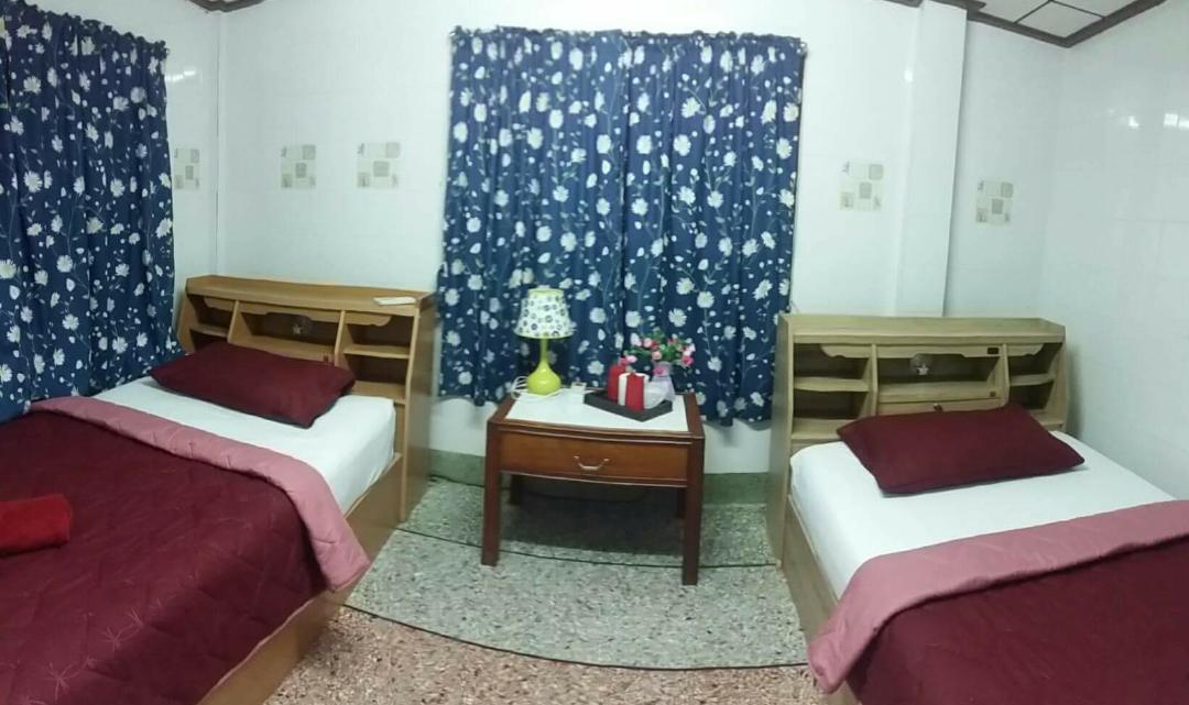 פראצ'ואפ קירי קאן Emmanuel Guesthouse מראה חיצוני תמונה